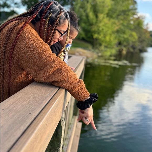 💚💚 WELCOME TO MY CLOSET 💚💚 - Picture 2 of 14